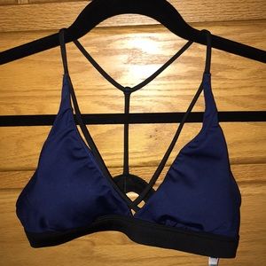 VS Sport sports bra